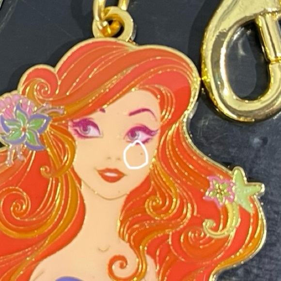 Loungefly Disney The Little Mermaid Ariel Aquatic Dream Portrait Keychain - Picture 6 of 6